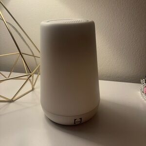 Hatch Rest Kids White Night Light Sound Machine